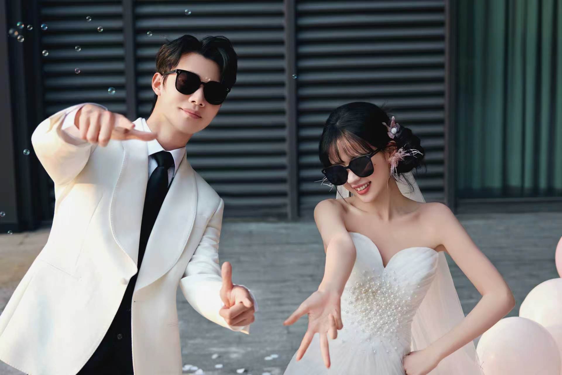 ��ѡױ���Ŷӷ���ʵ��